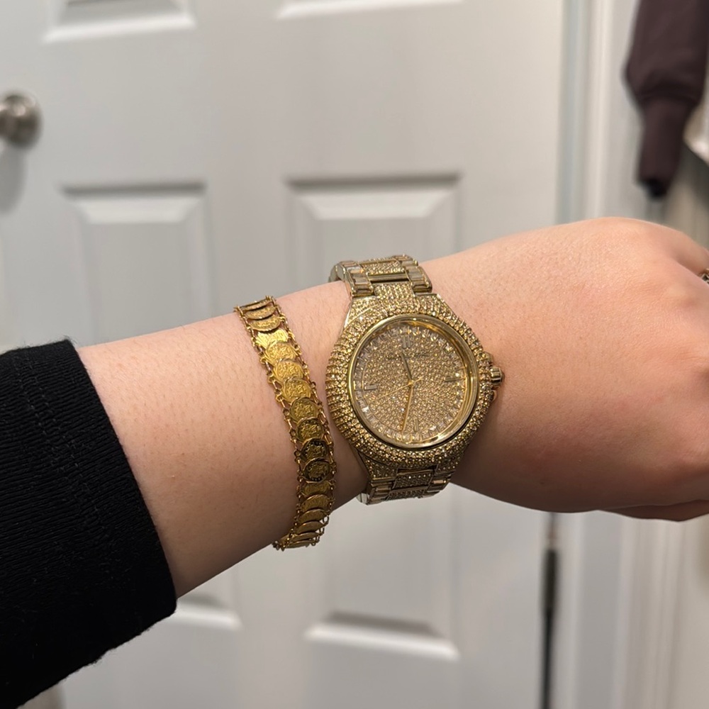 Michael Kors Diamond Watch - Picture 7 of 7